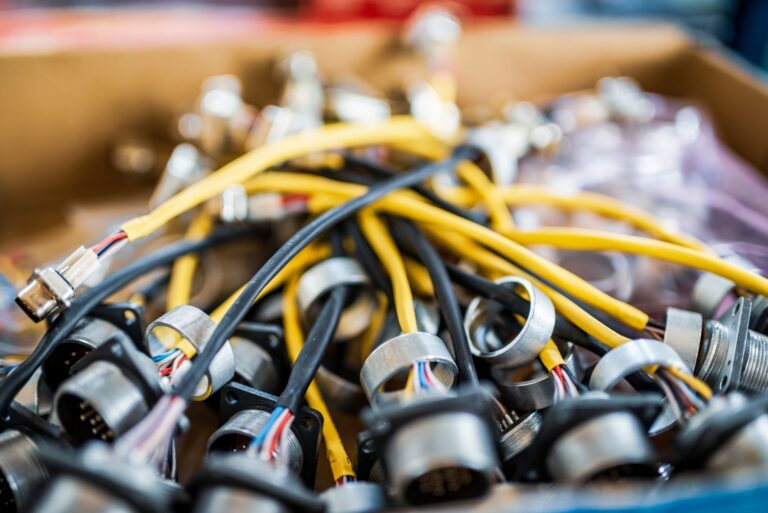 Praktyczny przewodnik po przewodach elektrycznych dla instalatorów