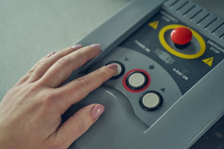 Skuteczne eliminowanie problemów w układach soft start