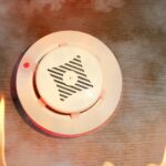 Jak eliminować problemy z systemem detekcji pożaru
