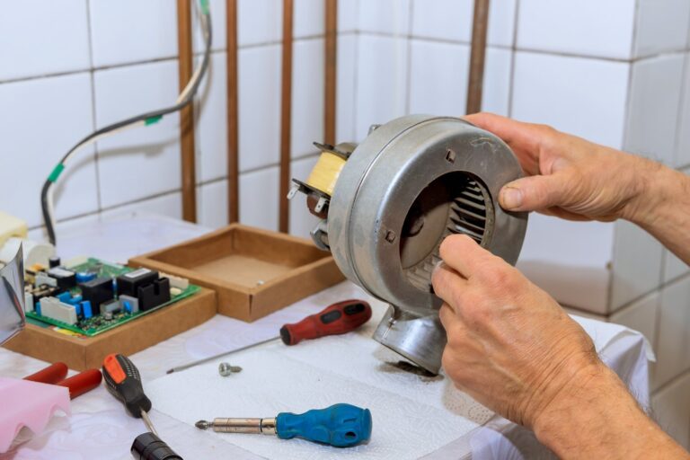 Jak rozpoznać że pompa obiegowa w piecu wymaga wymiany