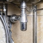 Co powoduje powtarzające się zatykanie tego samego odpływu co miesiąc