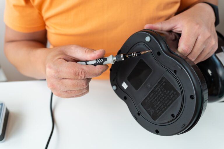 Jak prawidłowo dobrać i zamontować dławice gumowe w instalacjach elektrycznych